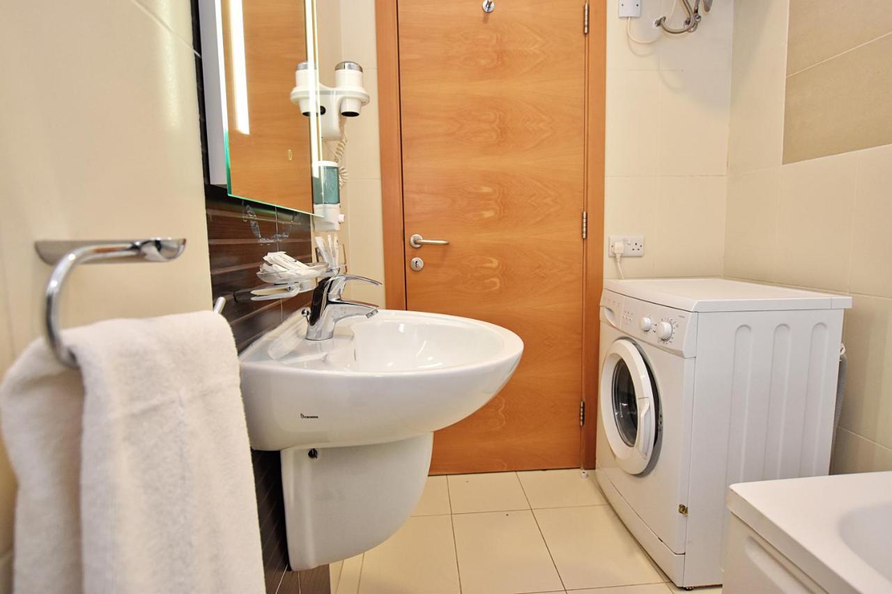Apartmán 101 Moroni By Cast Renting Gzira Exteriér fotografie