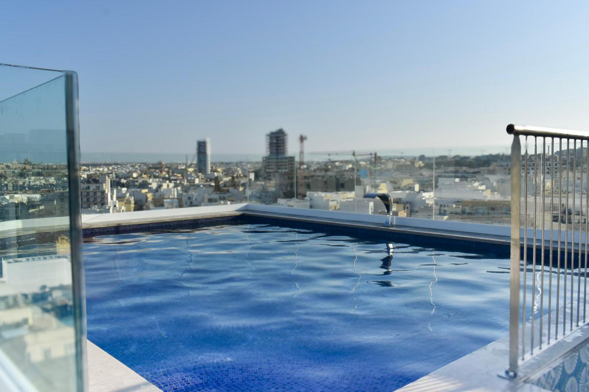 Apartmán 101 Moroni By Cast Renting Gzira Exteriér fotografie